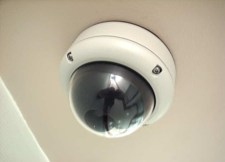Beneficios de instalar cámaras CCTV en empresas